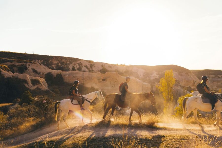 Cappadocia: Sunset or Daytime Horse Riding Tour - The Photo Packages and What They Add