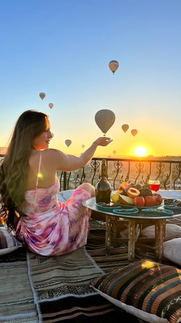 Cappadocia: Terrace Photo Spot With Balloon Flight View - Why the Sunrise Setting Works So Well