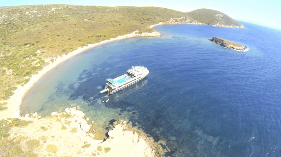Cesme: Islands and Bays Boat Trip with BBQ Lunch - What the day feels like for swimmers and non-swimmers