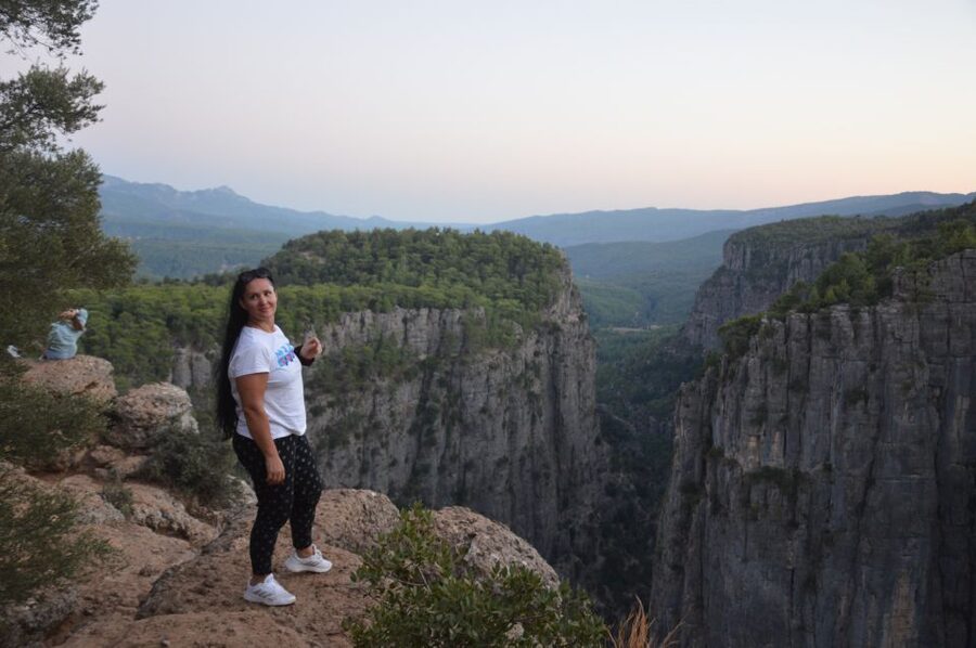 City of Side: Adler Canyon & Selge Guided Tour with Transfer - Should you book the Selge and Tazi Canyon tour?