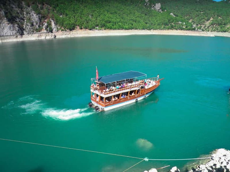 City of Side: Green Canyon Boat Trip w/Unlimited Soft Drinks - Cruising 14 kilometers through Green Canyon