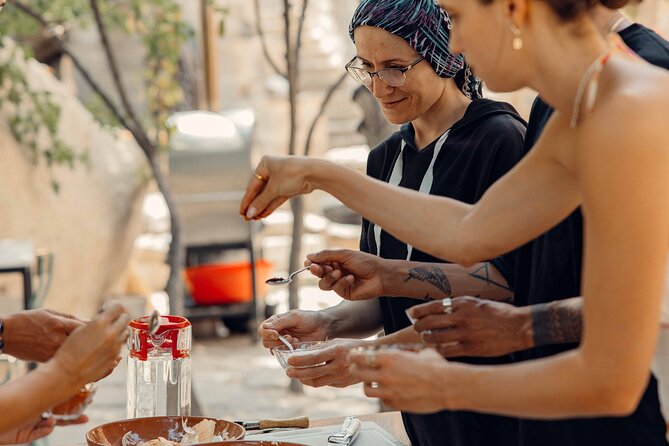 Cooking Class at Exclusive Kings Valley - Lunch in the patio kitchen
