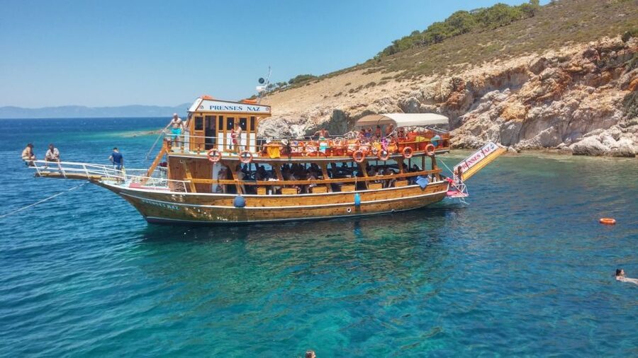 Didim/Altinkum: Lazy Day Boat Trip w/BBQ Lunch - Key points to know before booking