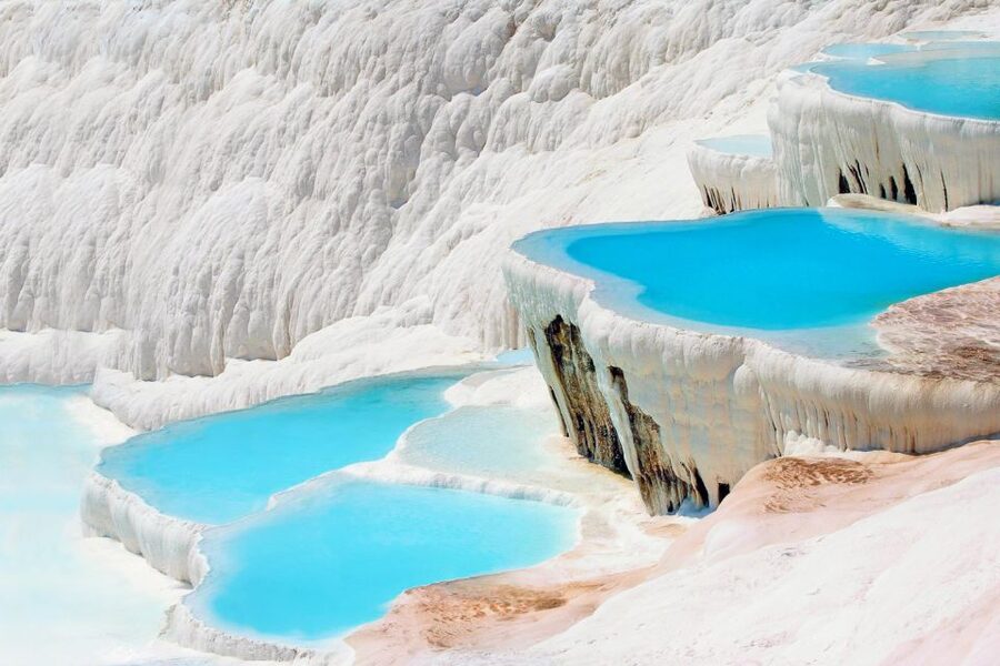 Ephesus and Pamukkale: Day Trip by Plane from Istanbul - What lunch and guiding add to the day