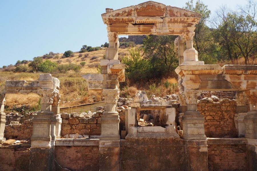 Ephesus: Customised Day Tour from Kusadası Port - Temple of Artemis: famous name, little surviving structure
