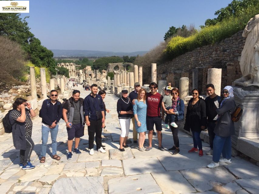 Ephesus: Mary's House with Lunch Tour FROM KUSADASI HOTELS - The Terrace Houses and private Roman life