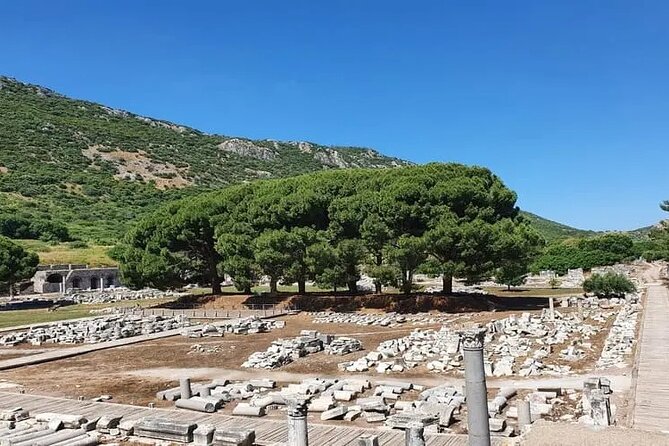 Ephesus Tour with Virgin Mary From Izmir All Inclusive - Lunch in Selçuk and the taste of the region