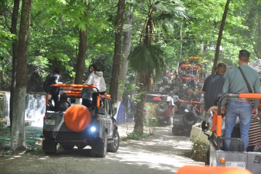 From Alanya: Jeep Safari Tour with Lunch at Dim River - Leaving Alanya for the Taurus Mountains