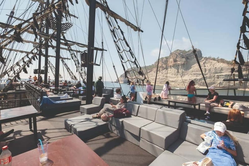 From Antalya/Kemer: All-Inclusive Party Boat with Lunch - Paradise Bay for swimming and snorkeling