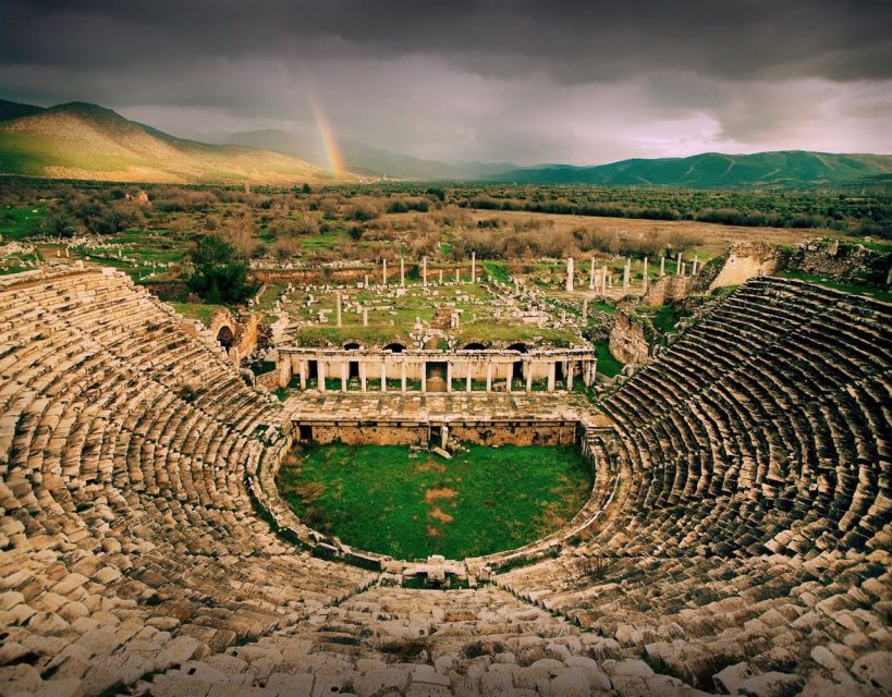 From Fethiye: Pamukkale & Hierapolis Day Trip w/ Meals - Hierapolis, where thermal bathing became a Roman industry