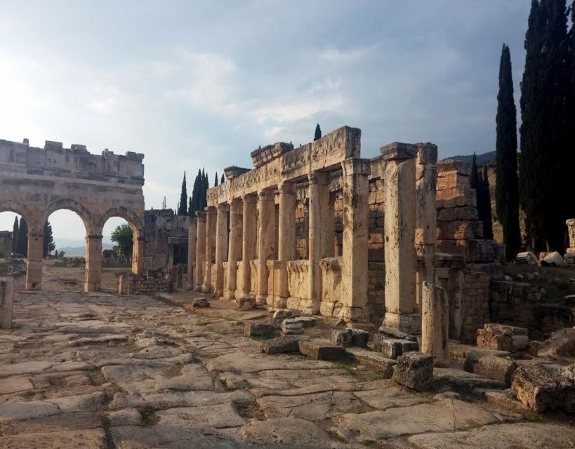 From Fethiye: Pamukkale & Hierapolis Day Trip w/ Meals - Walking the white travertine terraces