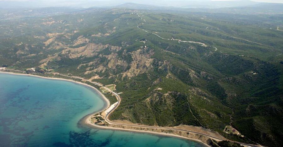 From Istanbul: 2-Day Tour to Gallipoli & Troy - Lone Pine, Johnston’s Jolly, and The Nek
