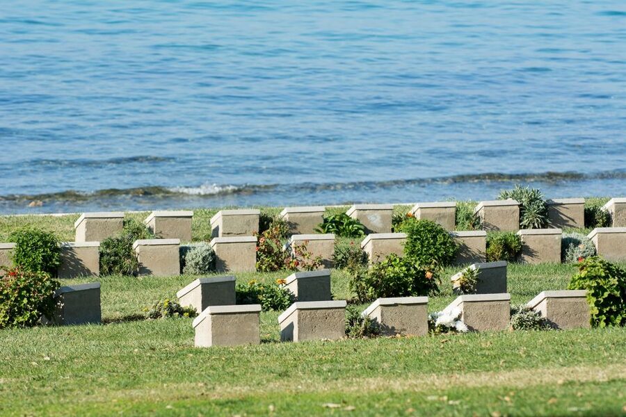From Istanbul: 2-Day Tour to Gallipoli & Troy - Gallipoli begins at the beaches