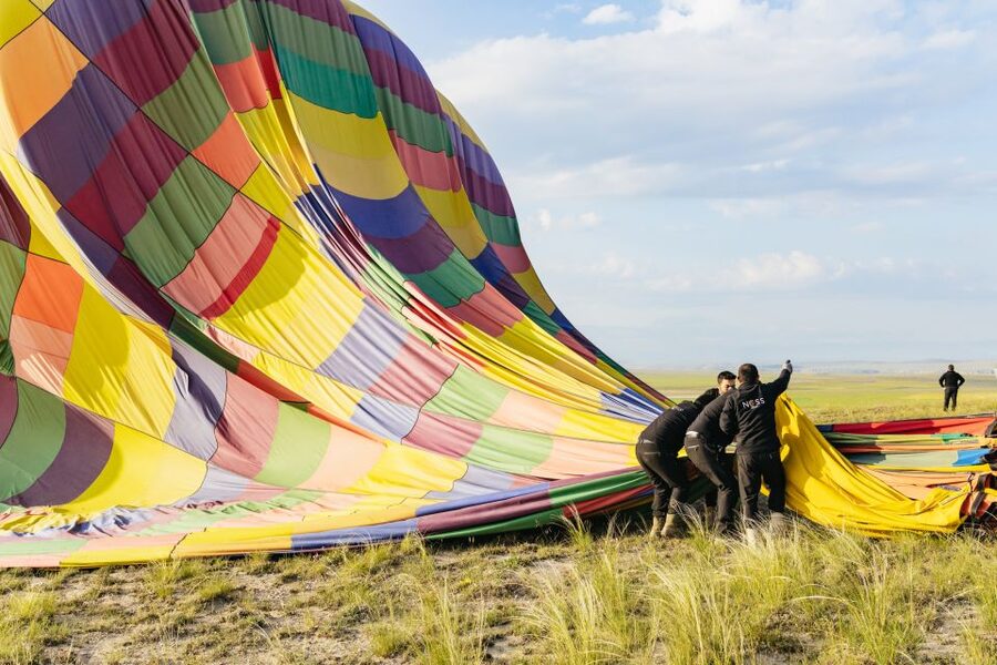 From Istanbul: 2-Day Trip to Cappadocia w/Balloon+Cave Hotel - Avanos, lunch, and the shopping stops