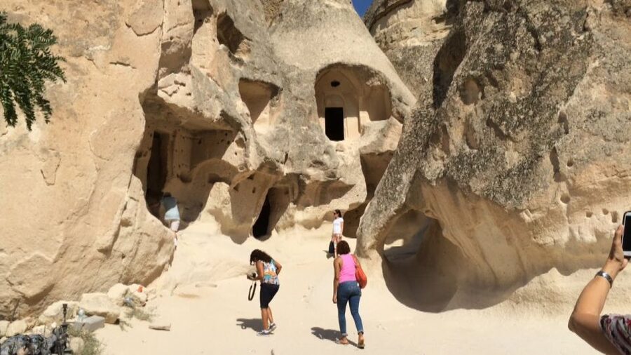 From Istanbul: 4-Day Istanbul, Cappadocia, Flight,Cave Hotel - Rose Valley, Uchisar, and Pigeon Valley