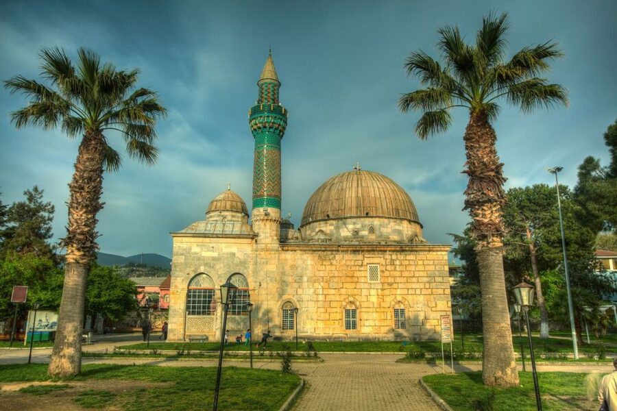 From Istanbul: Bursa and Mt. Uludağ Full-Day Tour - Guide quality and the language question