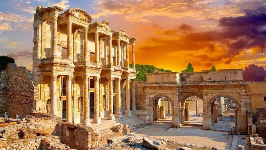 From Istanbul: Ephesus and House of Virgin Mary Day Trip - Lunch, Selçuk, and the practical middle of the day