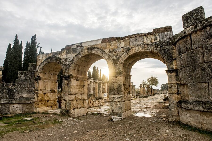 From Istanbul: Ephesus & Pamukkale 2-Day Trip with Flights - Meals, hotel, and the parts that need checking