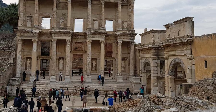 From Istanbul: Ephesus Tour with Roundtrip Flight - Lunch is included, but drinks are extra
