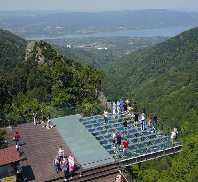 From Istanbul: Sapanca & Maşukiye Full-Day Tour with Lunch - Lunch beside the lake