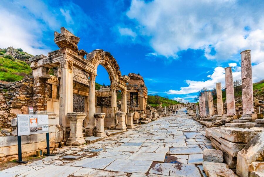 From Izmir: Ephesus and House of Virgin Mary Tour with Lunch - Key points to know before you book