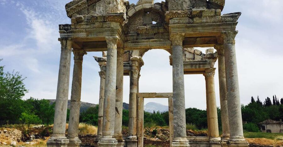 From Izmir: Ephesus, Mary's House Tour with Tickets + Lunch - Why this day trip works from Izmir