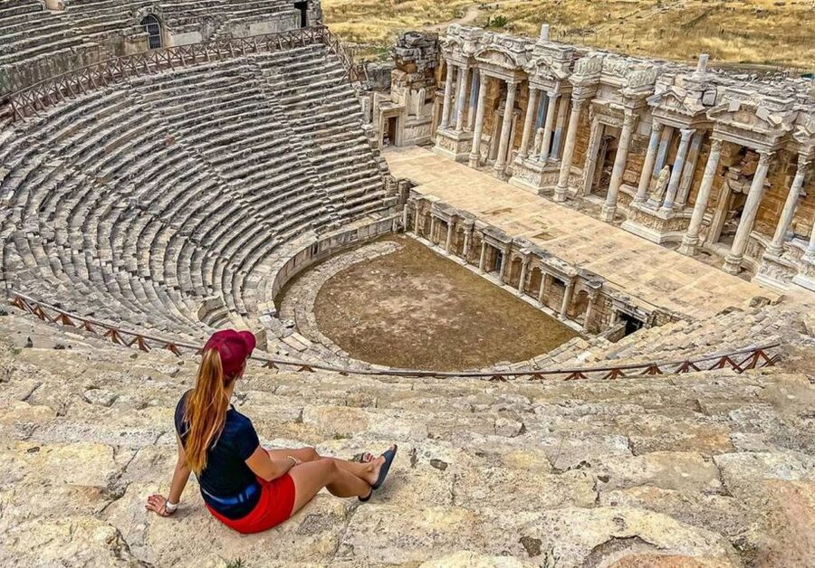 From Izmir: Guided Pamukkale Full-Day Tour with Lunch - Buffet lunch and the value of the $141 price