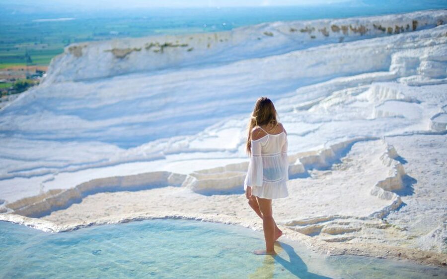 From Izmir: Guided Pamukkale Full-Day Tour with Lunch - Who should book this Pamukkale day trip?