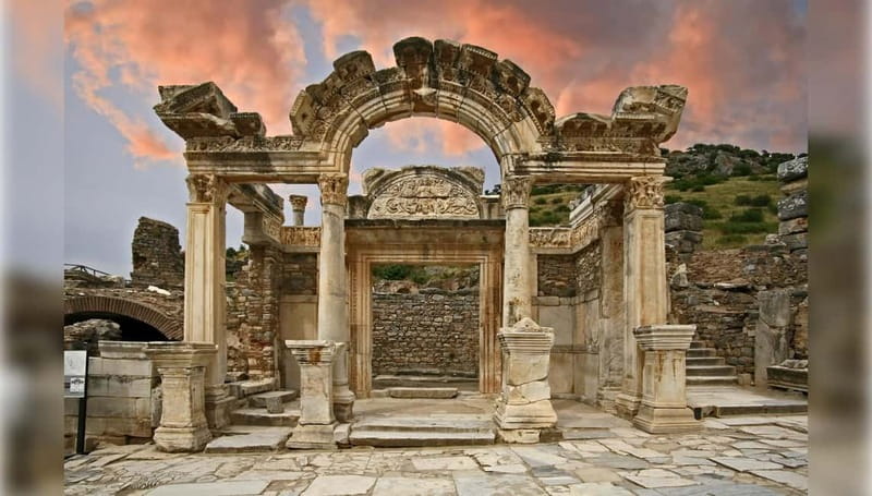 From Kusadasi: Ephesus Highlights Tour for Cruise Customers - Who should book this Kusadasi Ephesus tour?