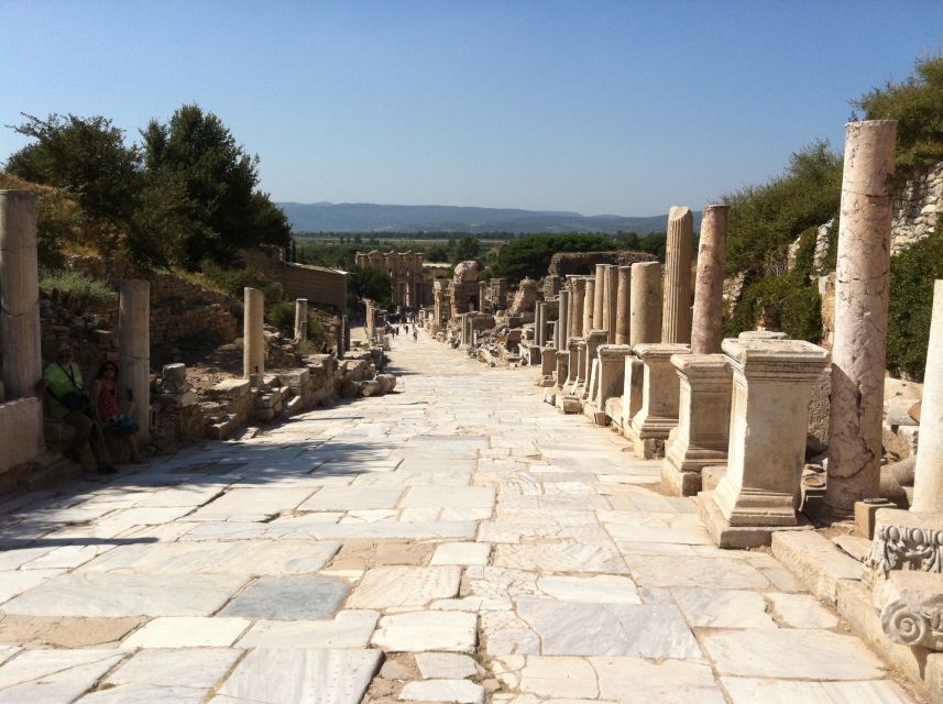 From Kusadasi: Ephesus Private Guided Tour - Walking through Ephesus in 105 minutes