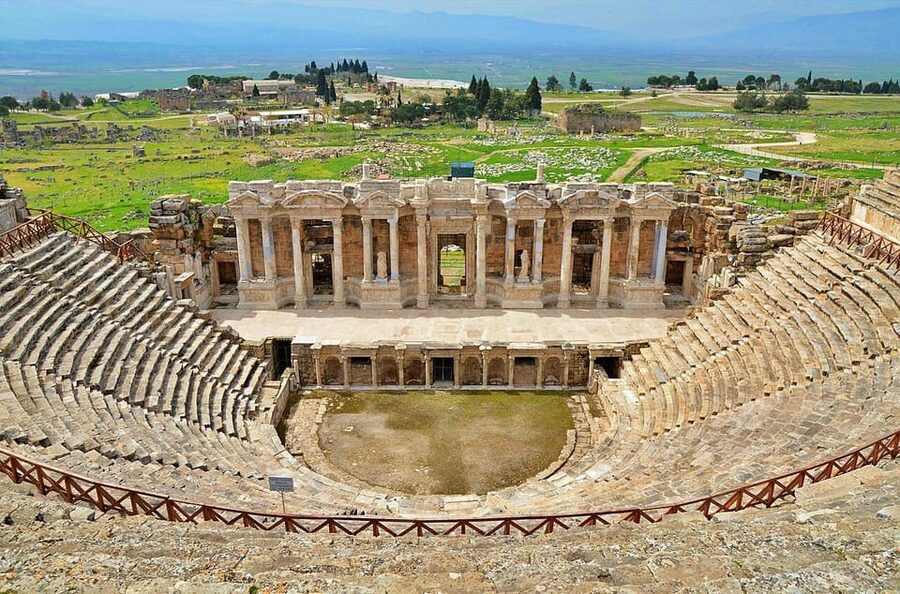 From Kusadasi: Pamukkale & Hierapolis Tour with Entry Ticket - Why Pamukkale is worth the long day