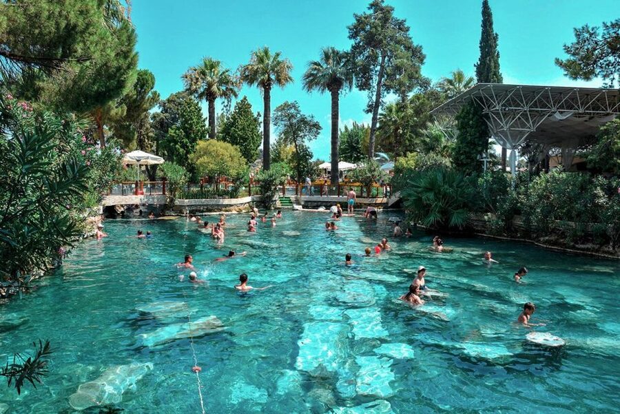 From Selcuk/Kusadasi/Izmir: Pamukkale Full-Day Tour - The white terraces and the limits of the water