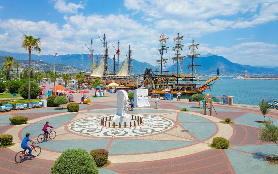 From Side: Alanya Tour with Lunch, Boat Trip, and Cable Car - Damlatas Cave and Cleopatra Beach