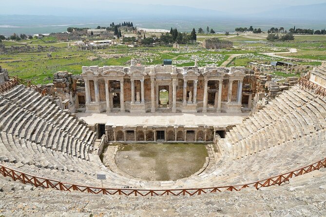 Full Day Pamukkale and Hierapolis Tour from Izmir - Lunch is a useful break, not the main attraction