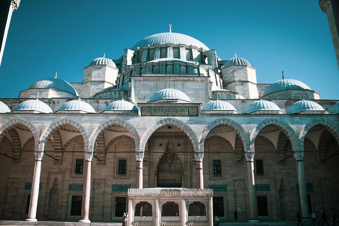 Full-Day Private Guided Cultural Tour of Istanbul - The Blue Mosque requires patience and proper timing
