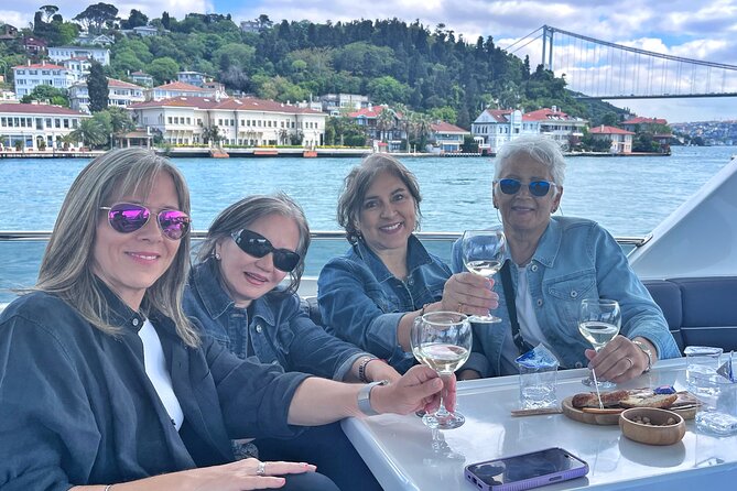 Half Day Bosphorus Cruise with Stopover on Asian Side - Why this short Bosphorus cruise works well