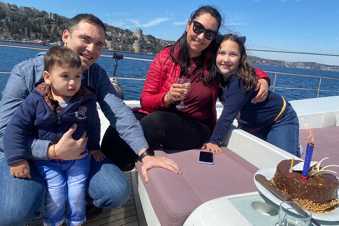 Half Day Bosphorus Cruise with Stopover on Asian Side - Kanlica, the Asian-side pause