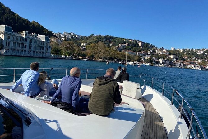 Half Day Bosphorus Cruise with Stopover on Asian Side - Maiden’s Tower and Istanbul’s old center