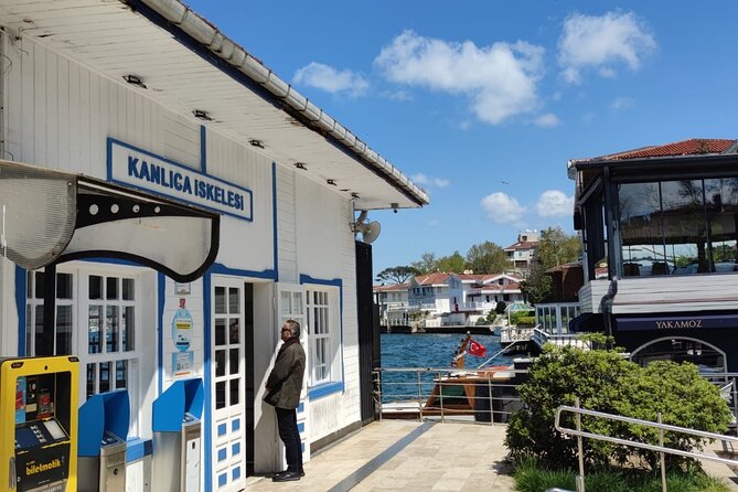 Half Day Bosphorus Cruise with Stopover on Asian Side - Returning past the modern cruise terminal