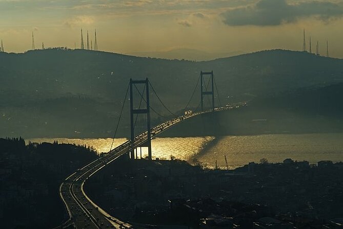 Istanbul: 2 Continents of Bosphorus ( Boat & Lunch ) - Food, group size, and the pace of the day