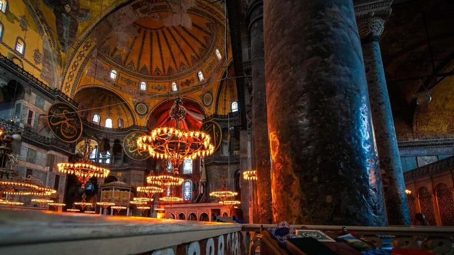 Istanbul: Basilica Cistern & Hagia Sophia Combo Ticket - Two major sights, one practical ticket