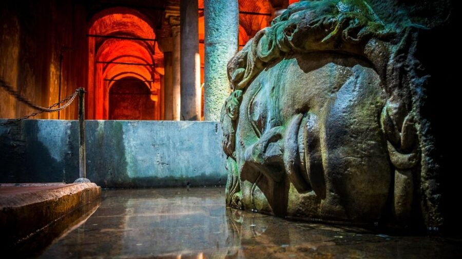 Istanbul: Basilica Cistern Skip-the-line Entry & Guided Tour - Staying after the guide leaves