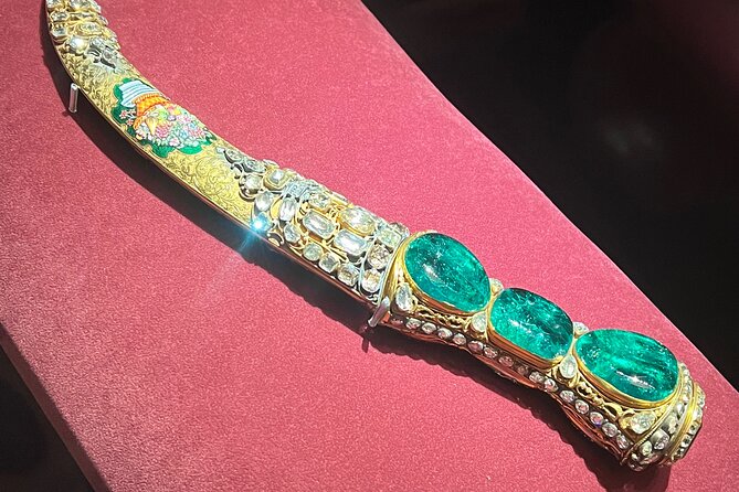 ISTANBUL BEST: Iconic Landmarks Full Day PRIVATE Guided City Tour - Topkapi Palace reveals the Ottoman court