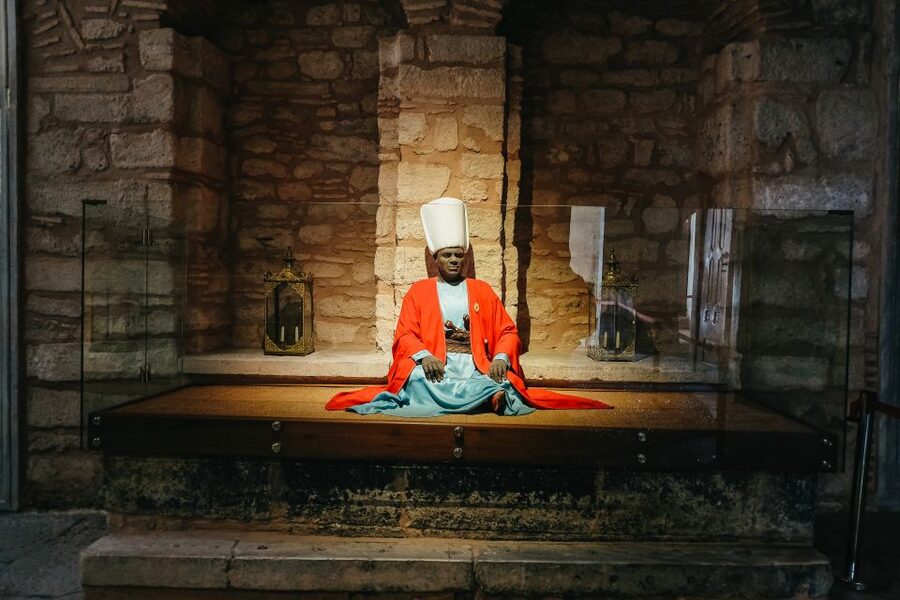 Istanbul: Best of the City 1, 2 or 3-Day Private Guided Tour - Walking, transport, and the real pace