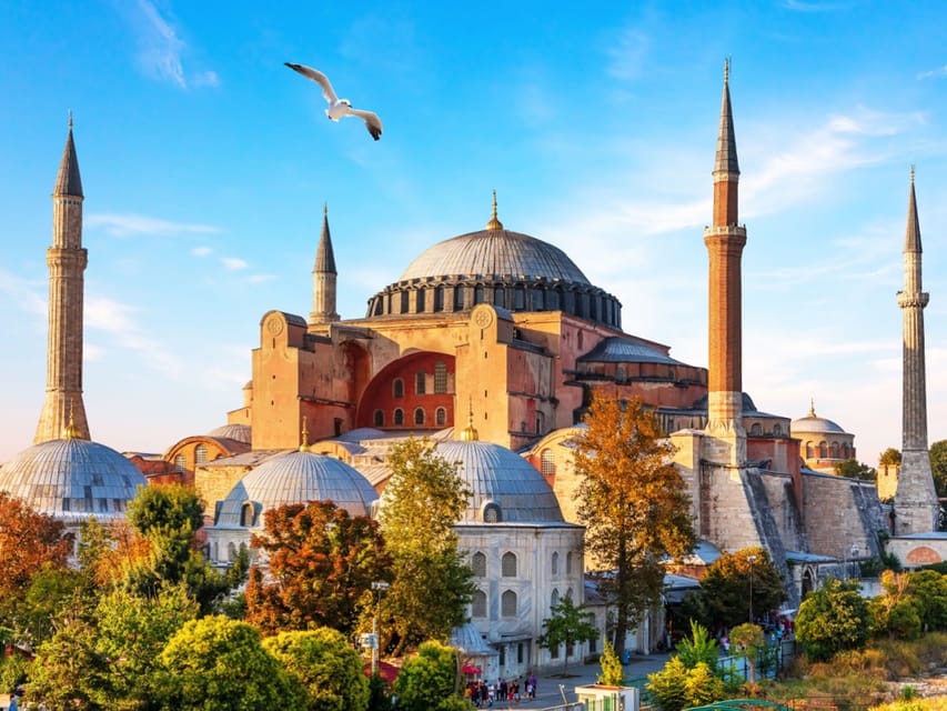 Istanbul: Blue Mosque, Basilica Cistern, & Hagia Sophia Tour - Guides, stories, and the human side of the tour