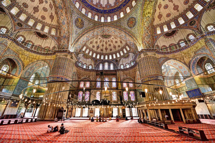 Istanbul: Blue Mosque, Hagia Sophia, & Basilica Cistern Tour - Why this compact Old City tour works