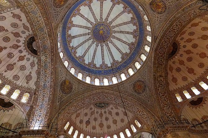 Istanbul: Blue Mosque & Hagia Sophia Small-Group Tour with ticket - What $47.16 buys you