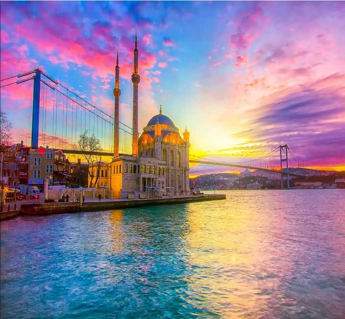 Istanbul: Bosphorus Cruise Morning or Sunset Boat Tour - Getting there and checking the transport details