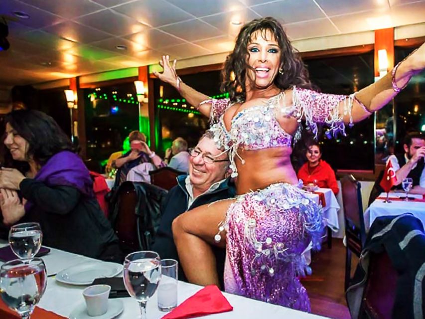 Istanbul: Bosphorus Dinner Cruise w/ Drinks & Entertainment - Rumeli Fortress and the Ottoman shore