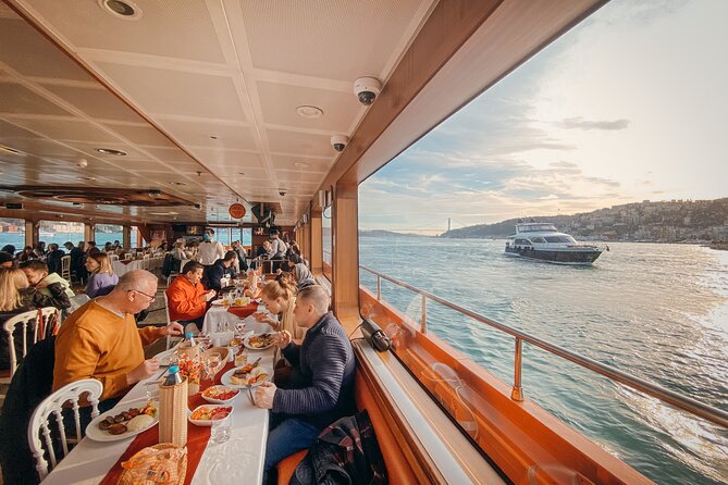 Istanbul: Bosphorus Dinner Cruise with Turkish Night Show - What this Bosphorus night cruise is really like